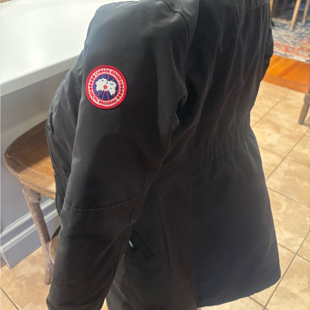Canada goose Brittania parka - youth size L but fits like a woman’s size xs